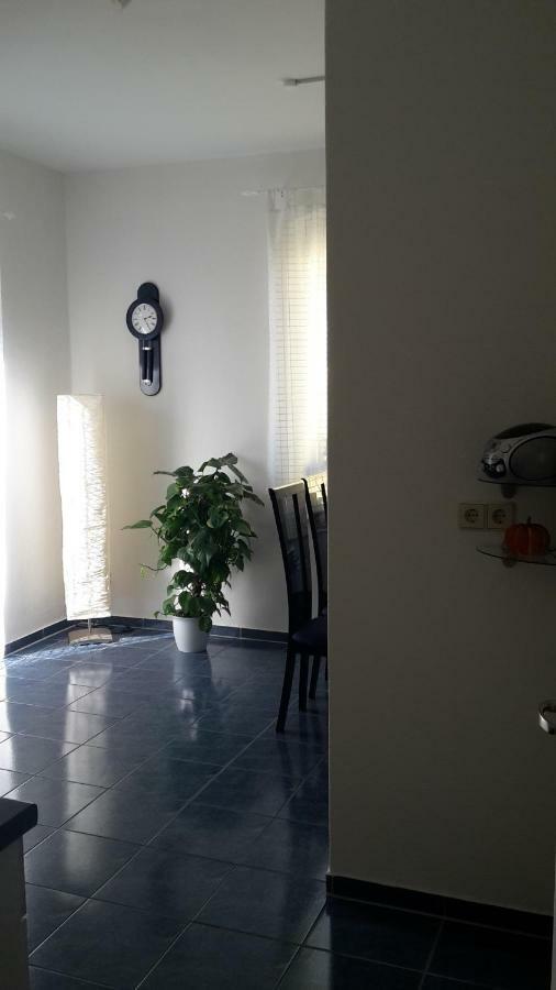 Ferienwohnung "An Der Wuerschnitz" Chemnitz Exteriör bild